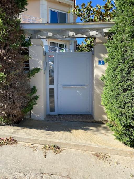 Cozy 2 Room Apartment With Garden Near Athens Air-Port Artemida  Exterior foto